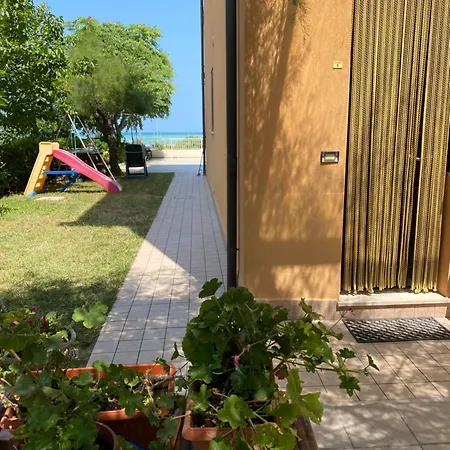 Al Mare -